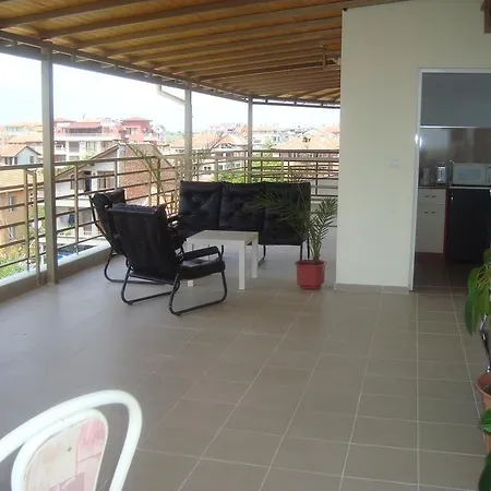 Astra Hotel 2*